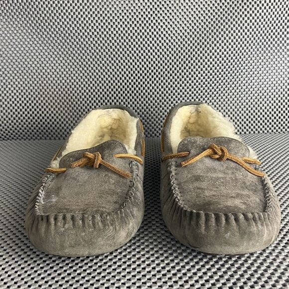 Ugg Dakota Moccasins Slippers Loafers Womens Size 10 Gray Leather Sheepskin - Picture 6 of 15